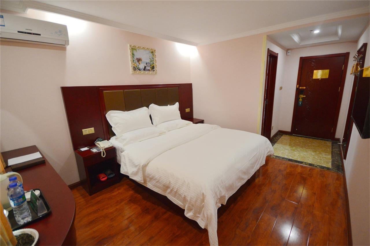 Greentree Inn Taizhou New District Hospital Of People' S Hospital Mingliu Express Hotel ภายนอก รูปภาพ